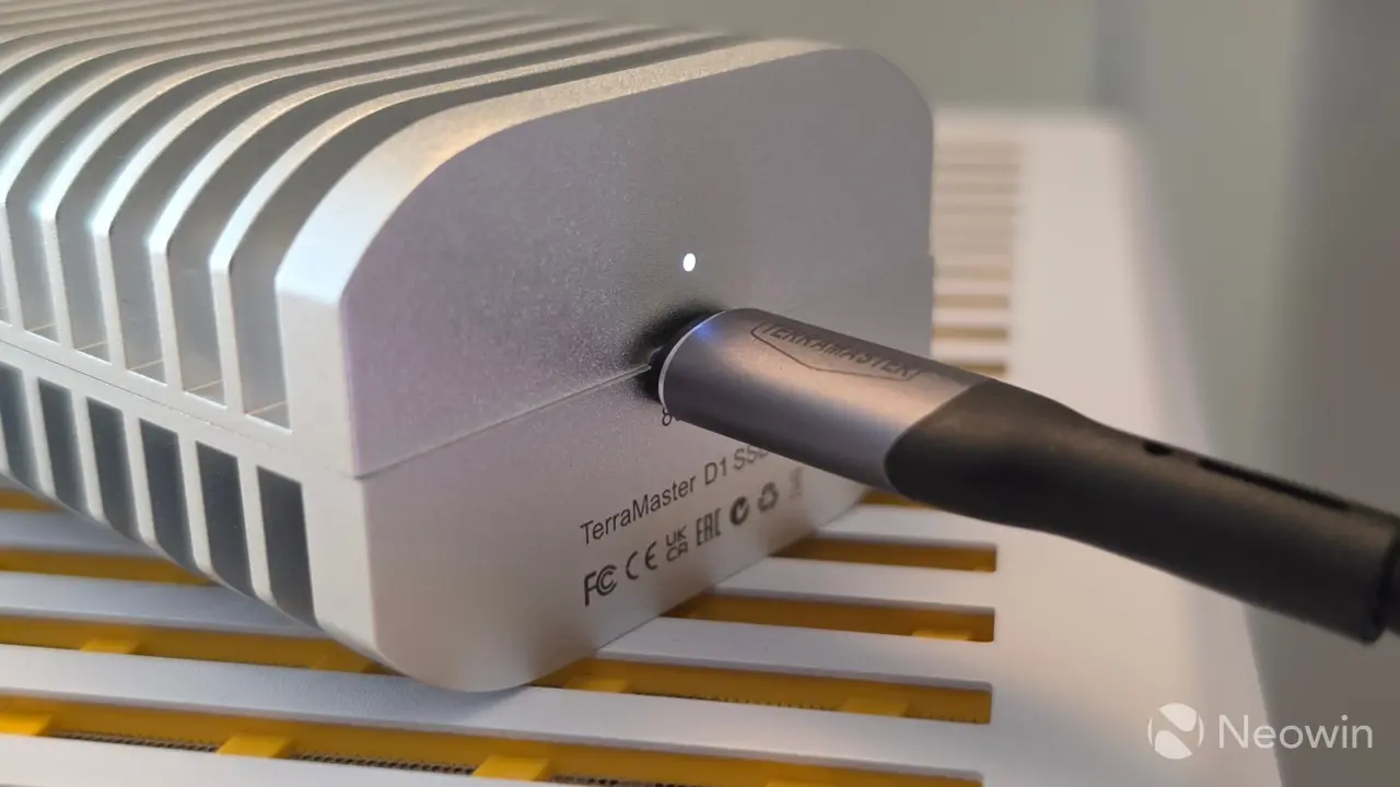 TerraMaster D1 SSD Pro review: A cool all-aluminum Thunderbolt 5 SSD enclosure