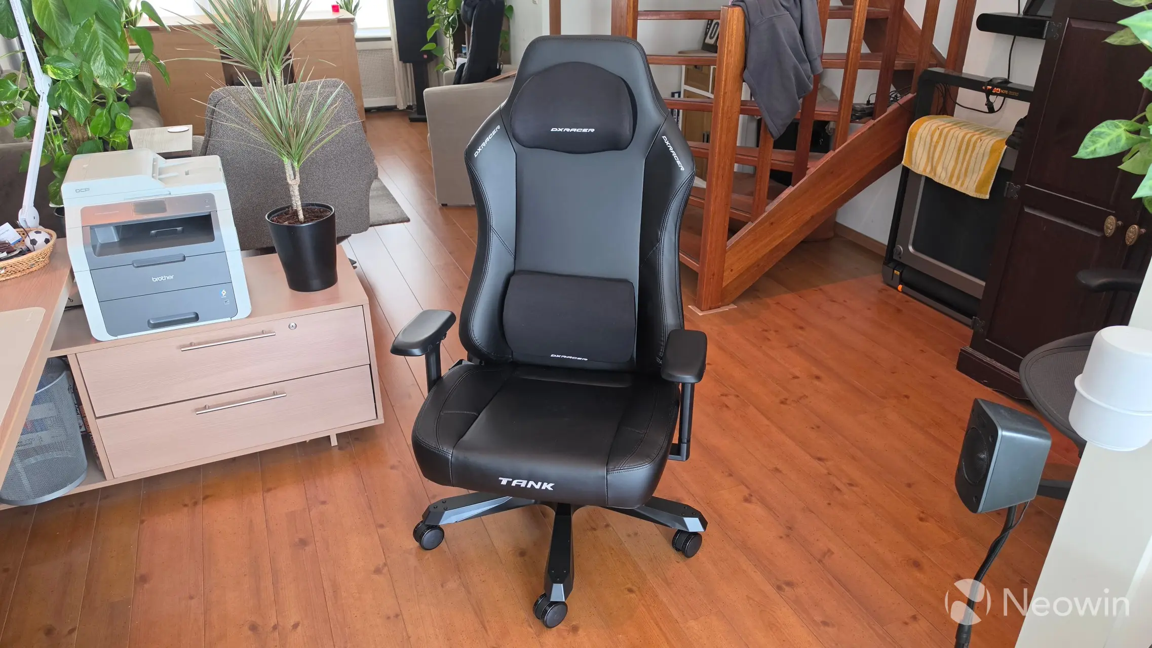 dxracer tank