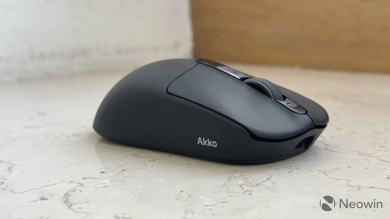 The Akko Dash V9 Ultra mouse