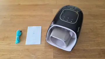 SKG Hand Massager with Heat OS500