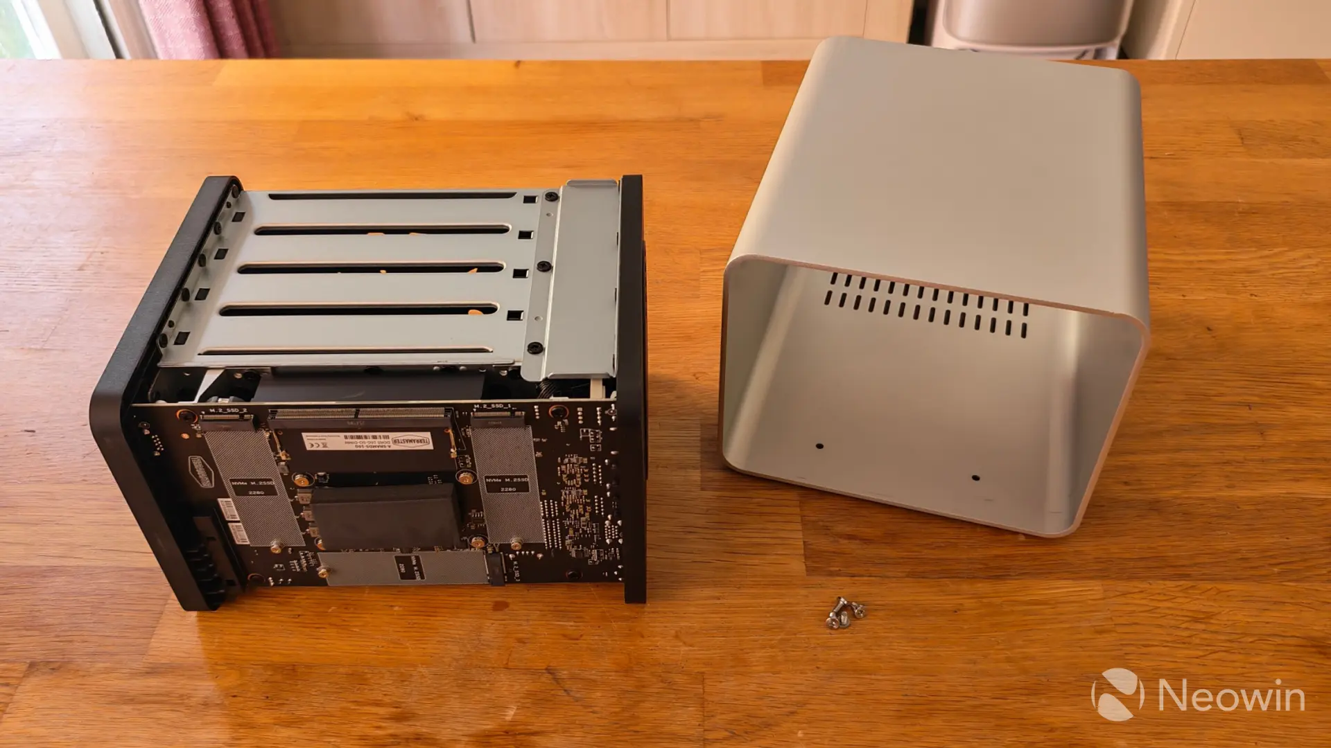 terramaster f4-425 Pro device images