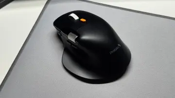 The ProtoArc EM25 mouse