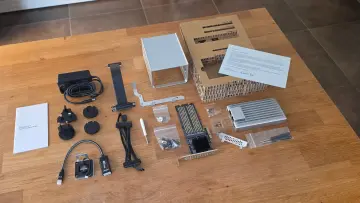 F4-425 box packaging