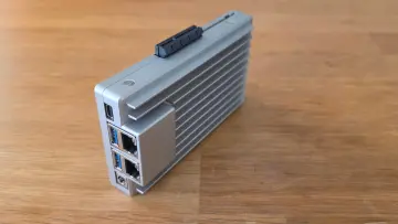 terramaster f4-425 pro box contents