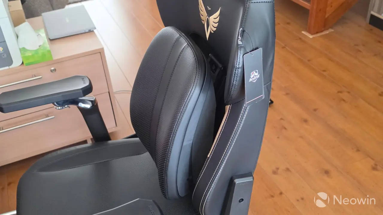 AutoFull M6 Ultra 2.0 review: a gaming chair that cools, heats, and ... vibrates