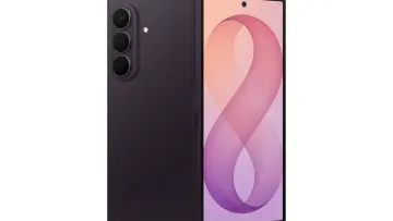 How does the Galaxy Z Fold 8 Ultra compare with the Galaxy Z Fold 7?