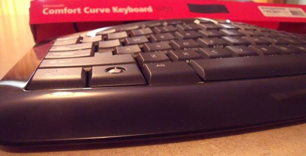 Review: Microsoft Comfort Curve Keyboard 3000 - Neowin